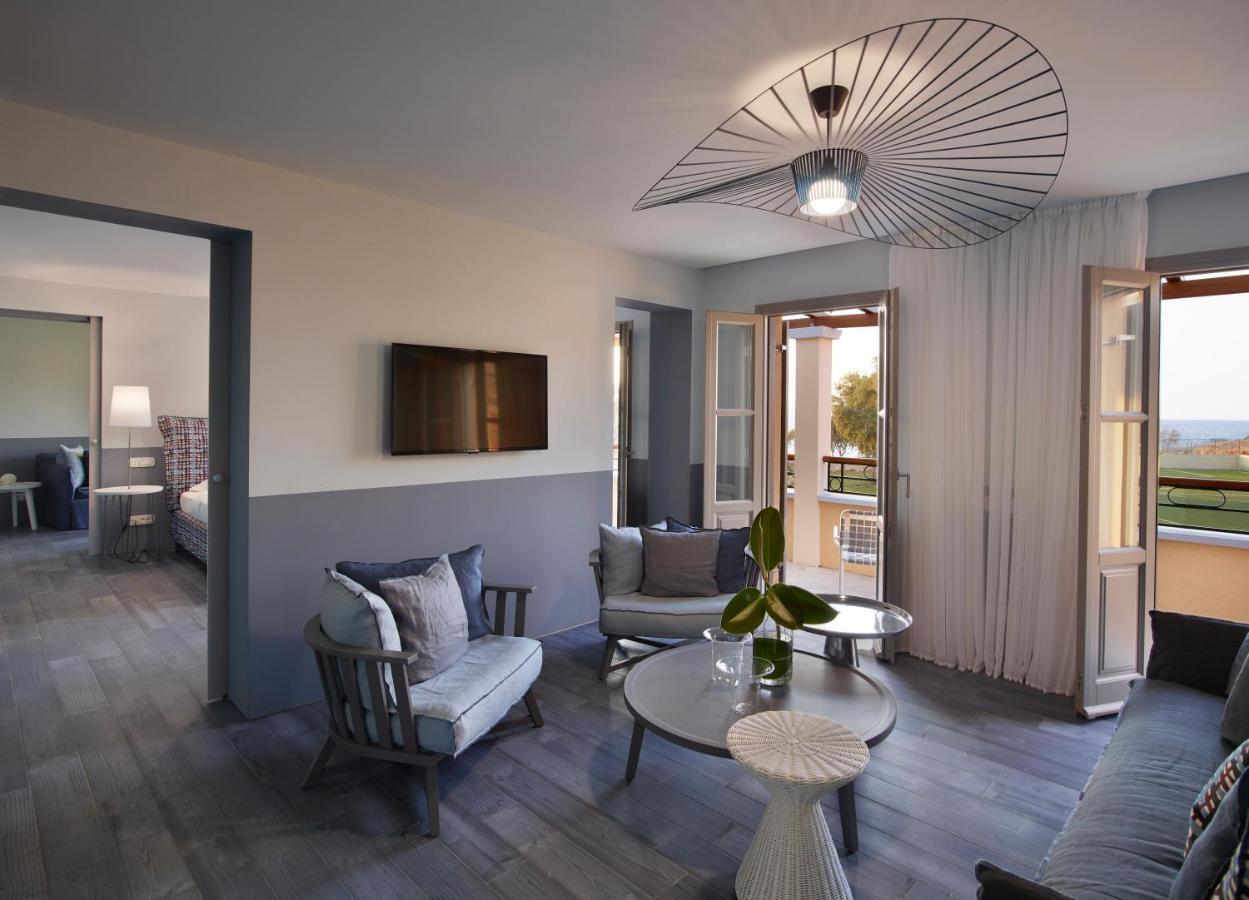 Luxury Family Suite Sea View